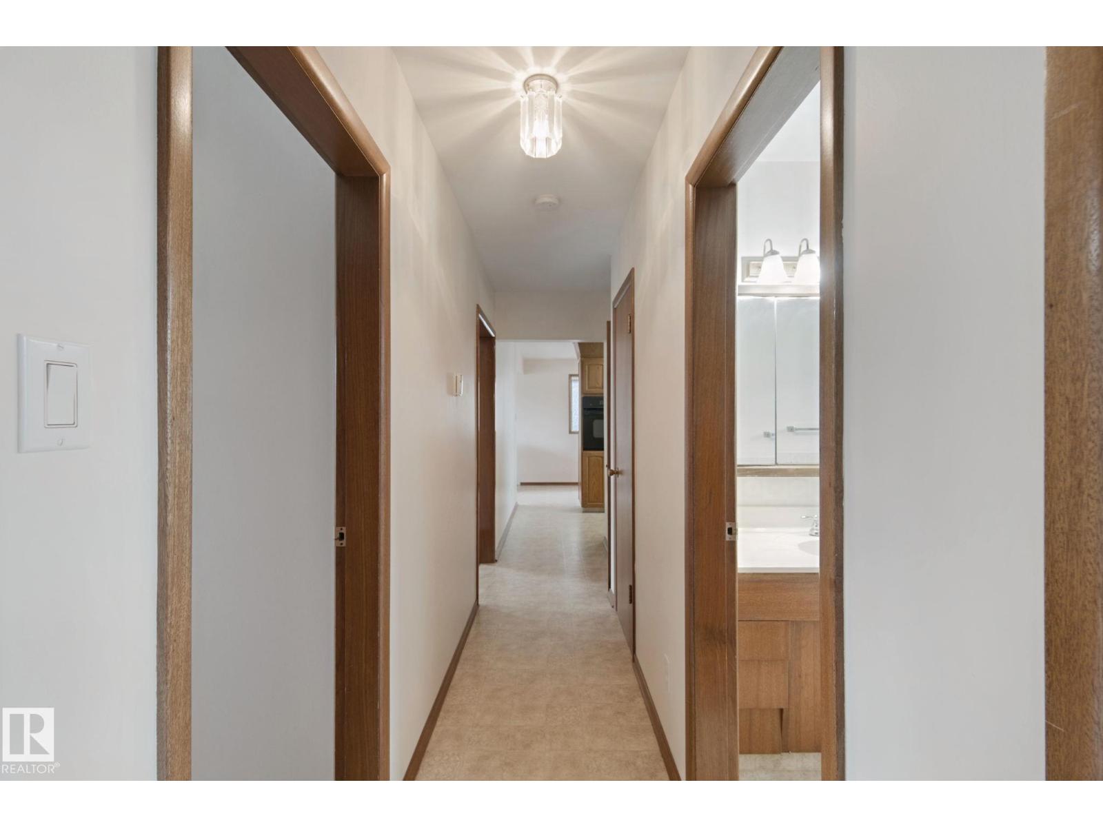 8424 70 St Nw Property Photo 38