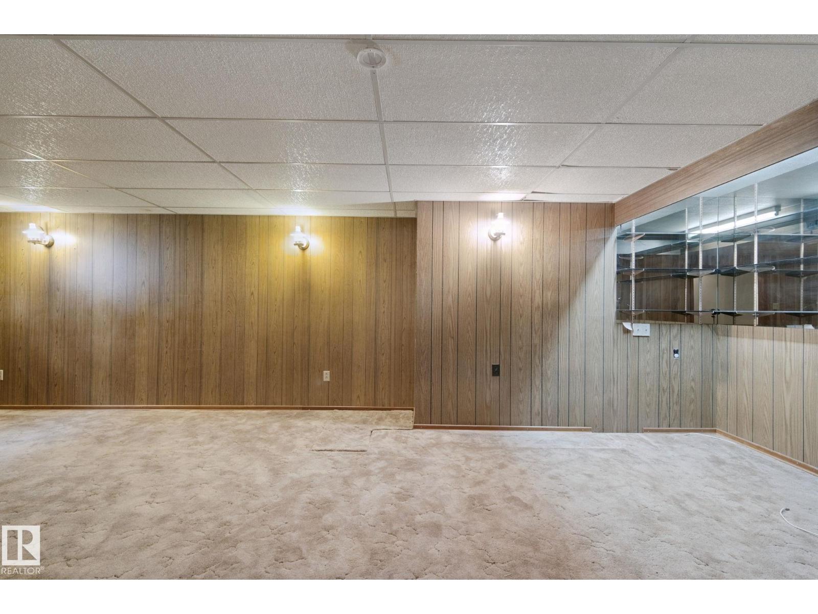 8424 70 St Nw Property Photo 41