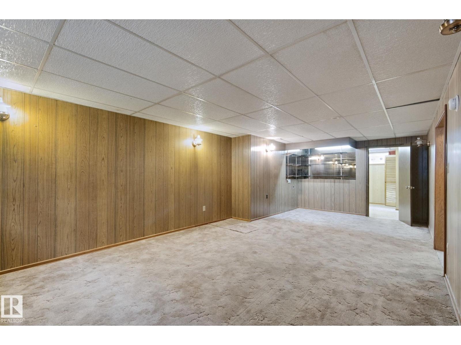 8424 70 St Nw Property Photo 45