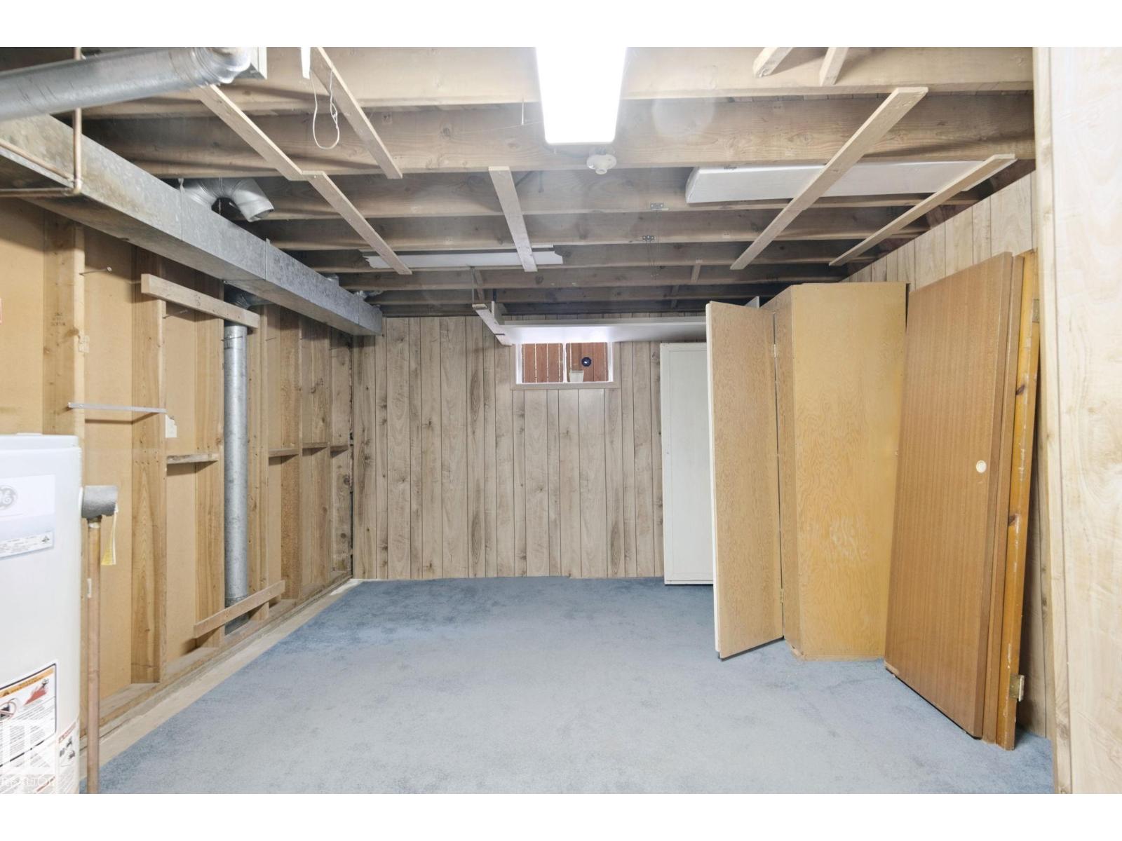 8424 70 St Nw Property Photo 49