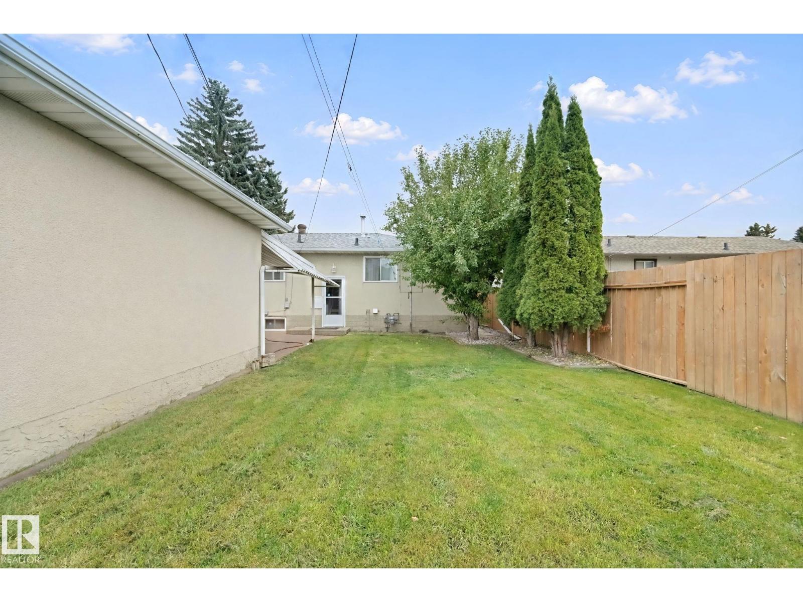 8424 70 St Nw Property Photo 59