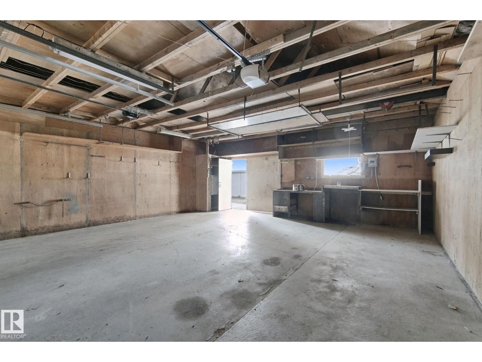 8424 70 St Nw Property Photo 62
