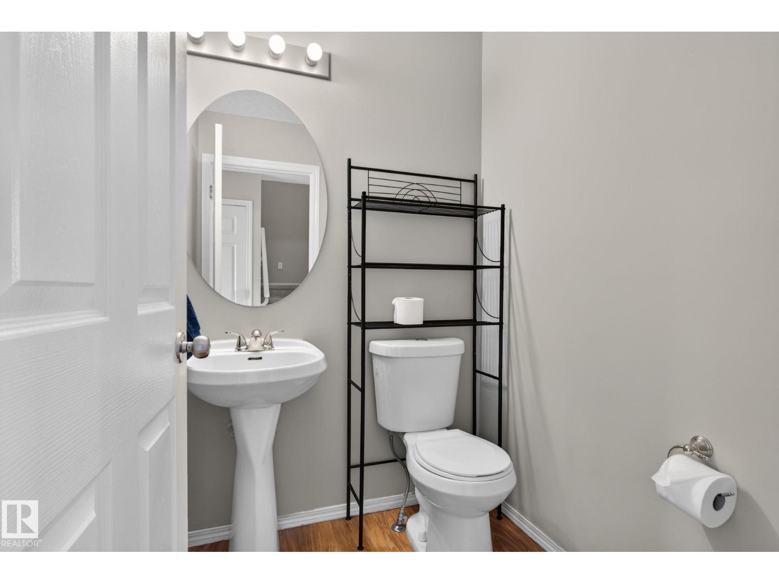8923 173 Av Nw Property Photo 20