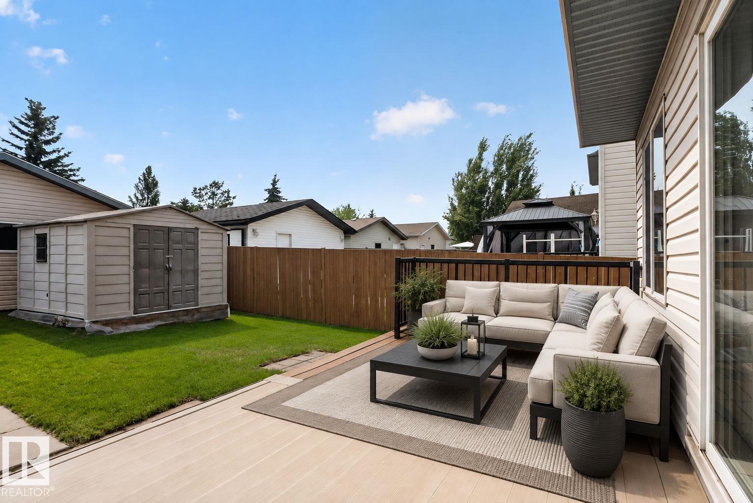 8923 173 Av Nw Property Photo 23