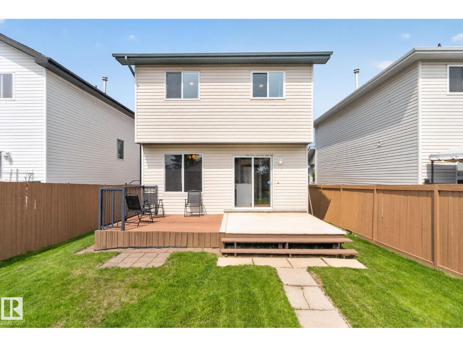 8923 173 Av Nw Property Photo 27