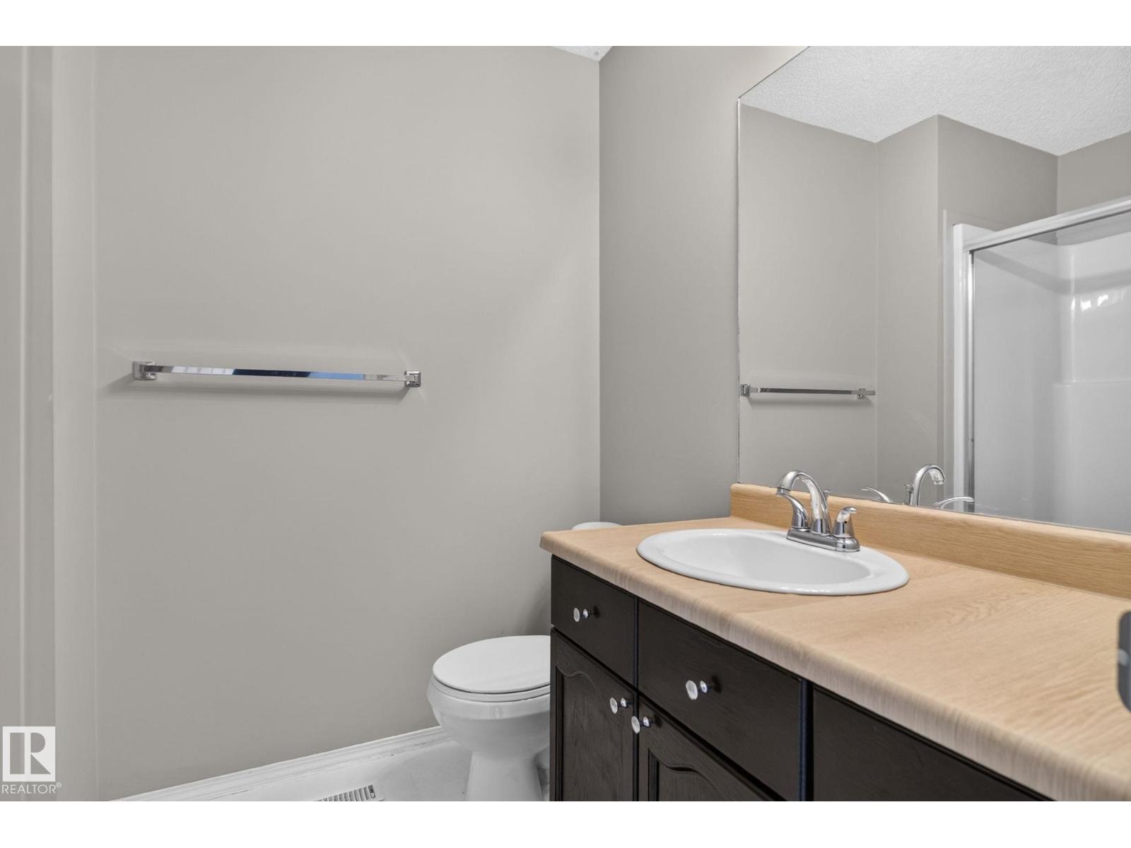 8923 173 Av Nw Property Photo 34