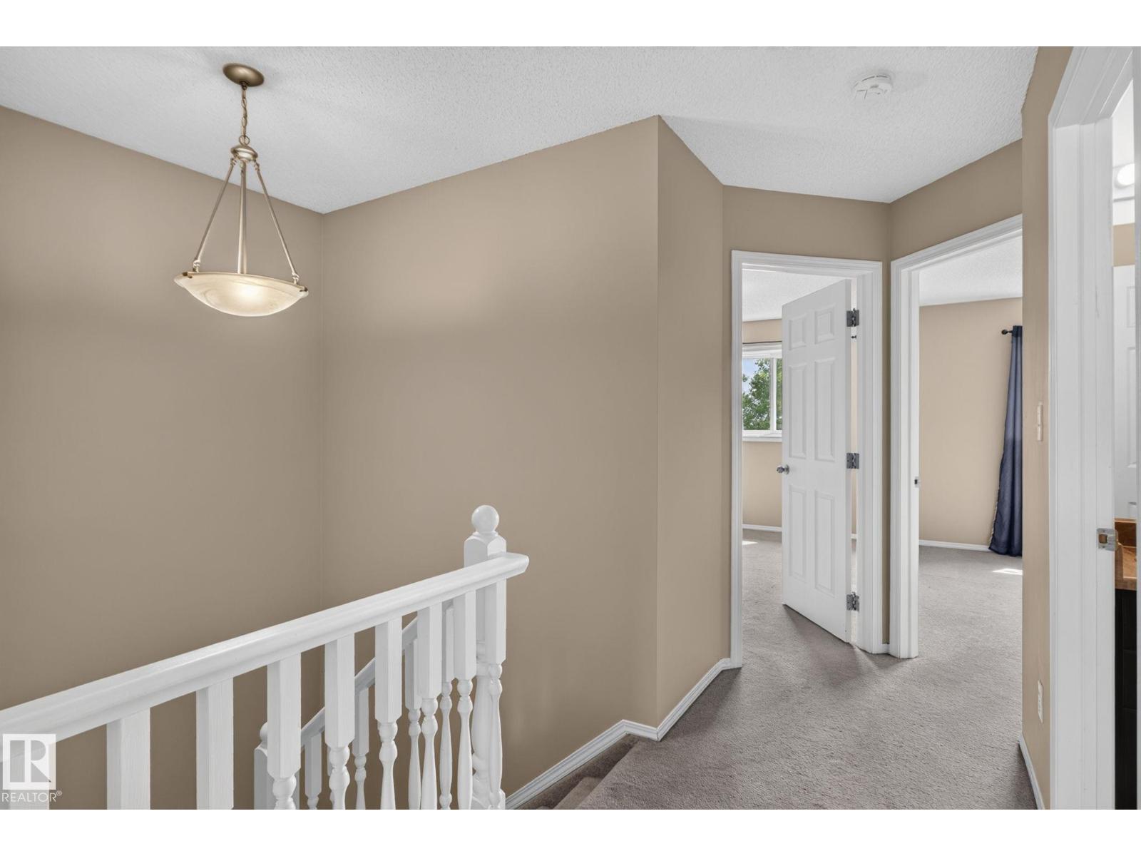 8923 173 Av Nw Property Photo 37