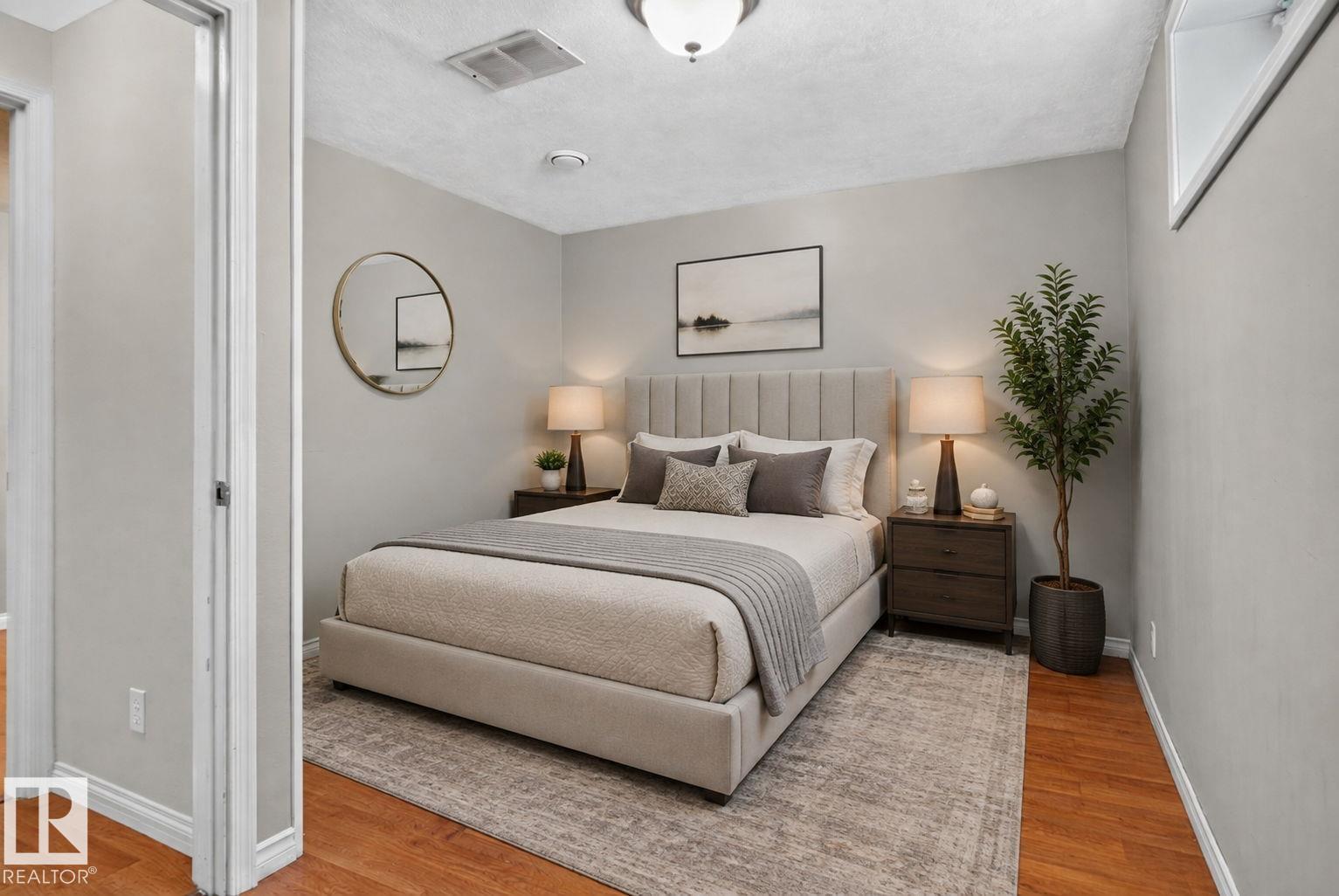 8923 173 Av Nw Property Photo 46