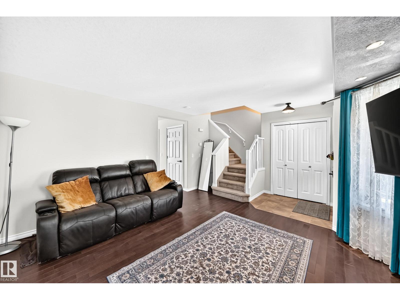 447 Songhurst Pl Property Photo 20