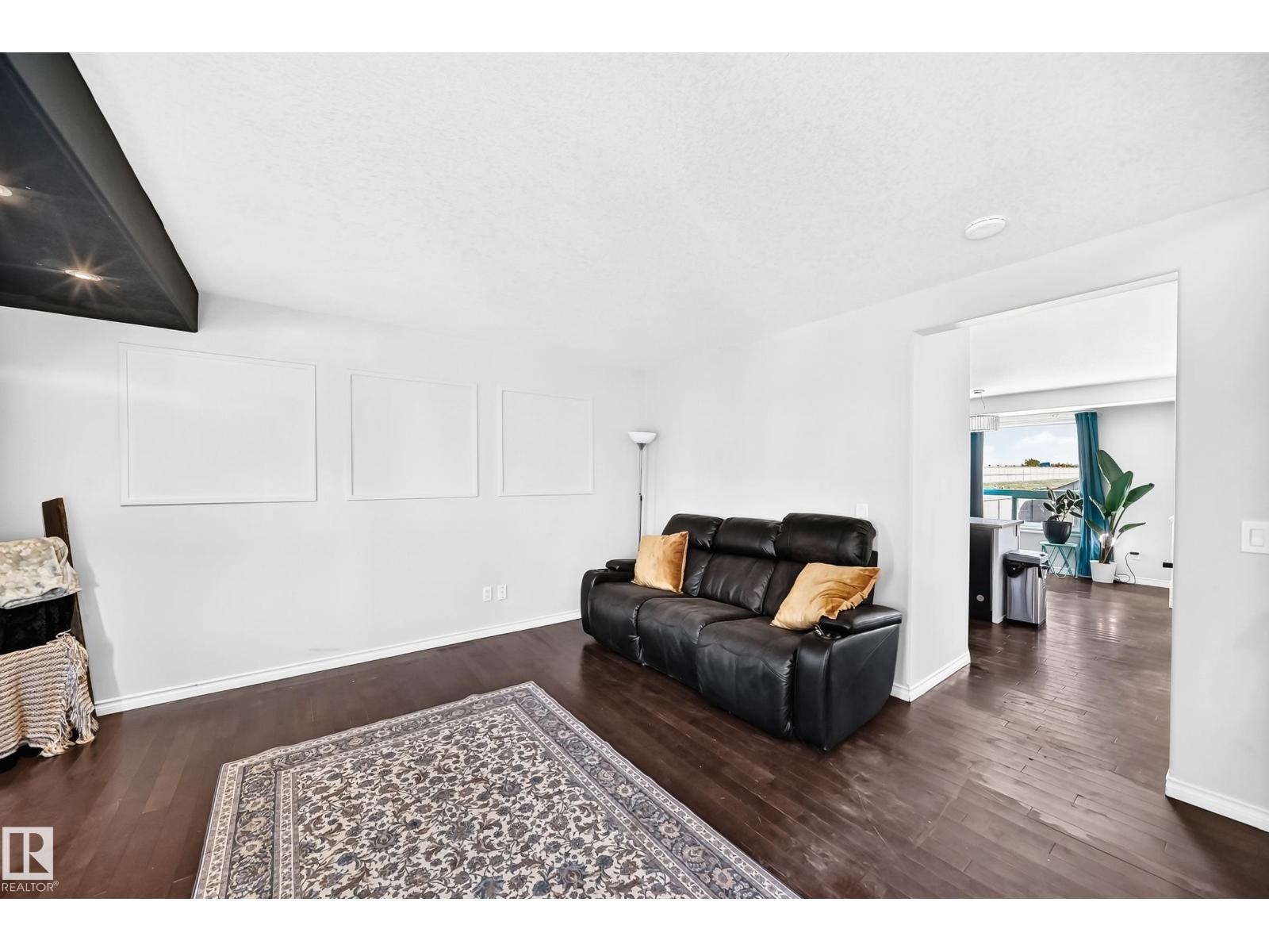 447 Songhurst Pl Property Photo 21