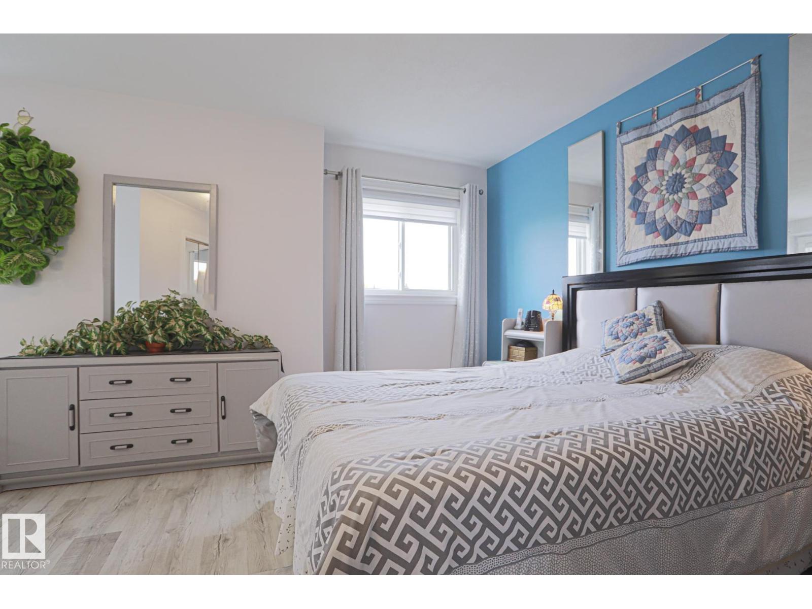 4424 124 Av Nw Property Photo 27