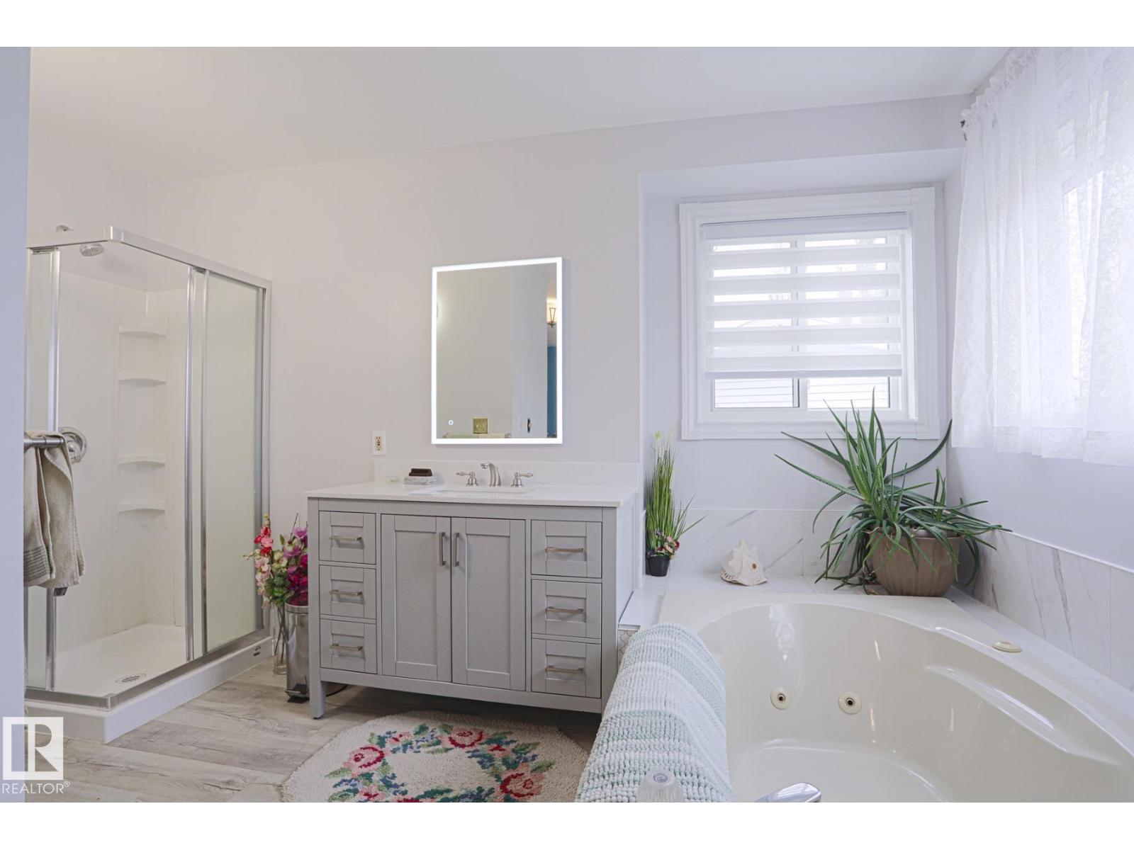 4424 124 Av Nw Property Photo 29