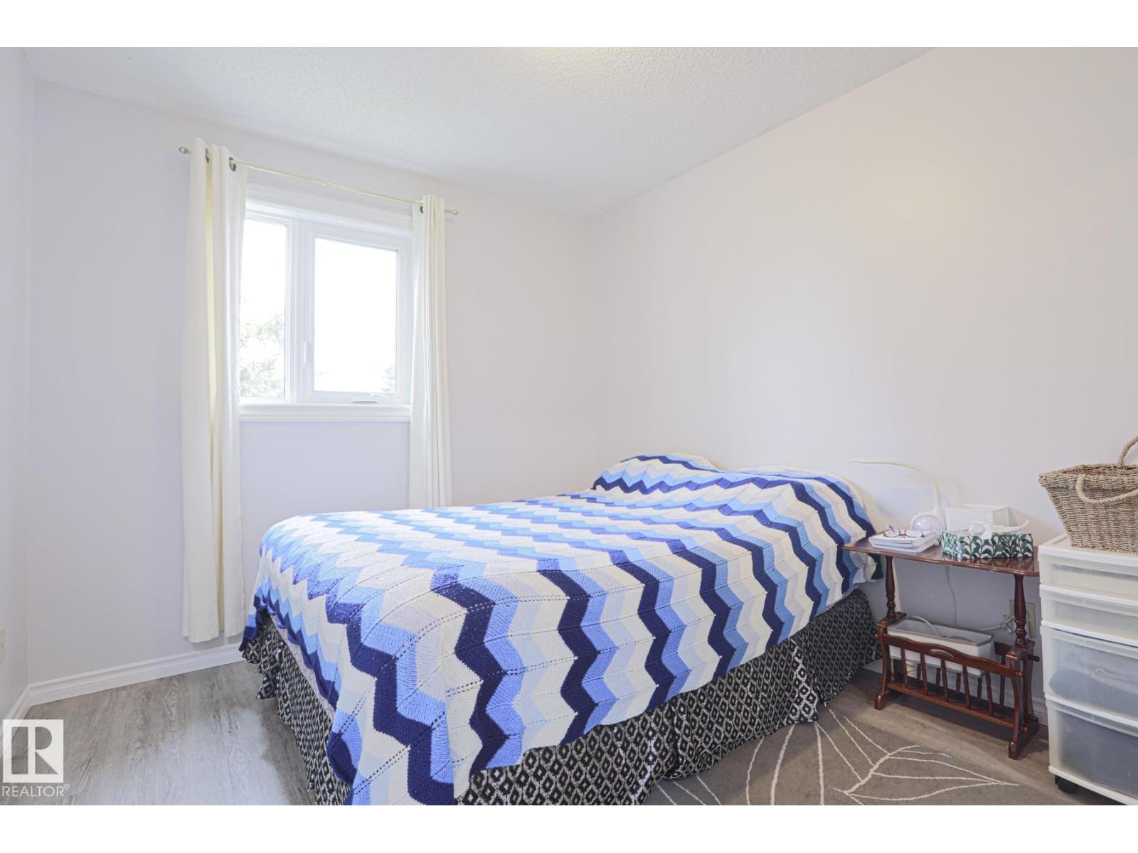 4424 124 Av Nw Property Photo 36