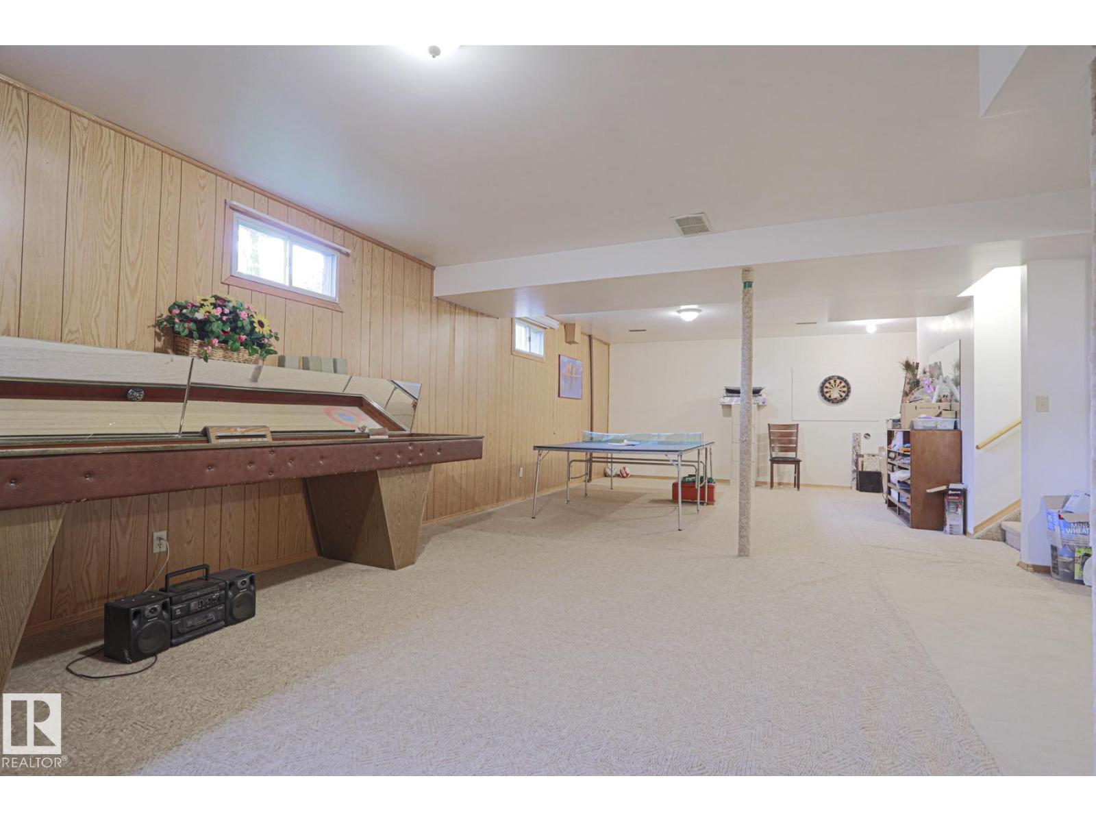 4424 124 Av Nw Property Photo 40
