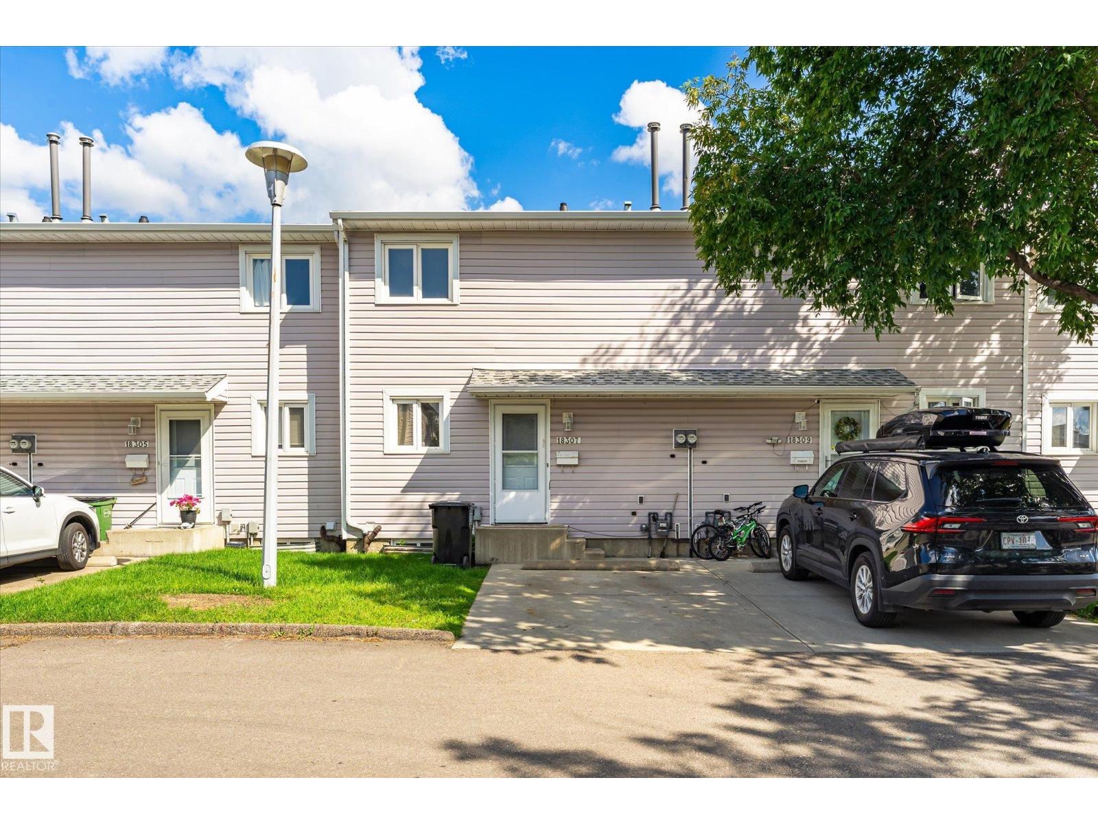 18307 66 Av Nw Property Photo 1