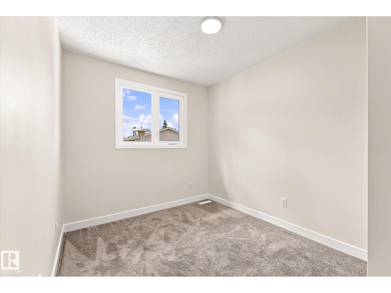 18307 66 Av Nw Property Photo 24