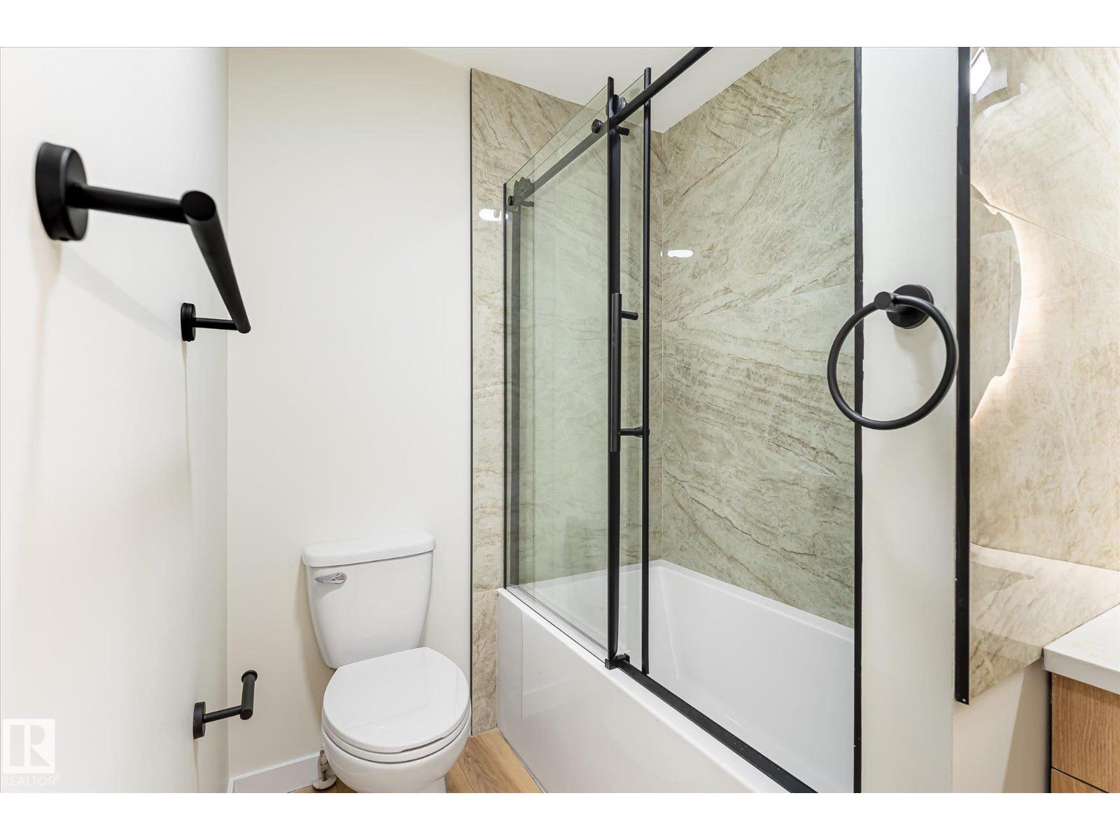 18307 66 Av Nw Property Photo 28