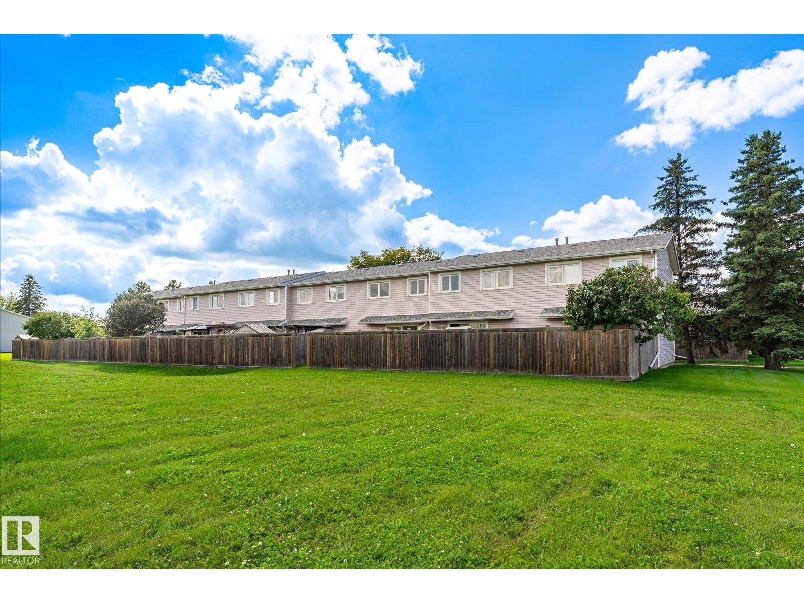 18307 66 Av Nw Property Photo 43