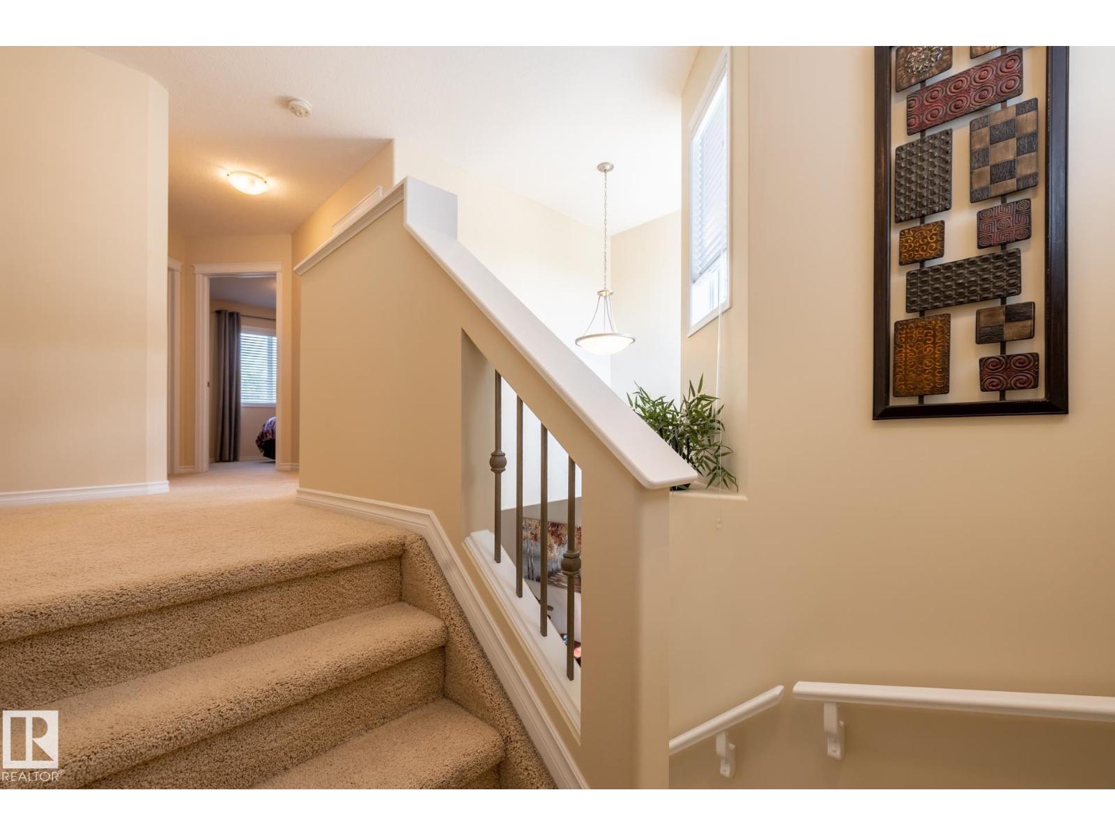 5820 7 Av Sw Property Photo 24
