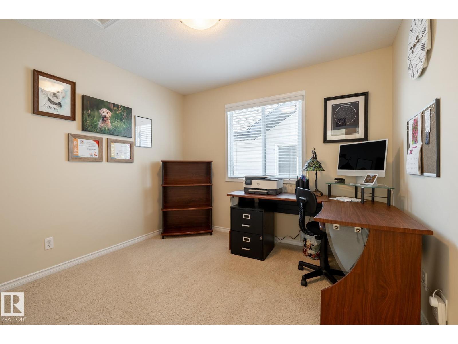 5820 7 Av Sw Property Photo 31