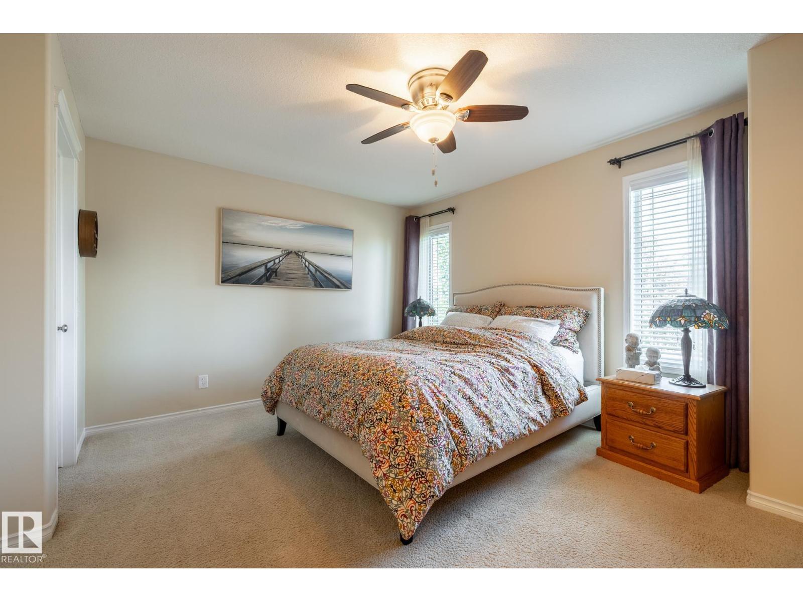 5820 7 Av Sw Property Photo 38