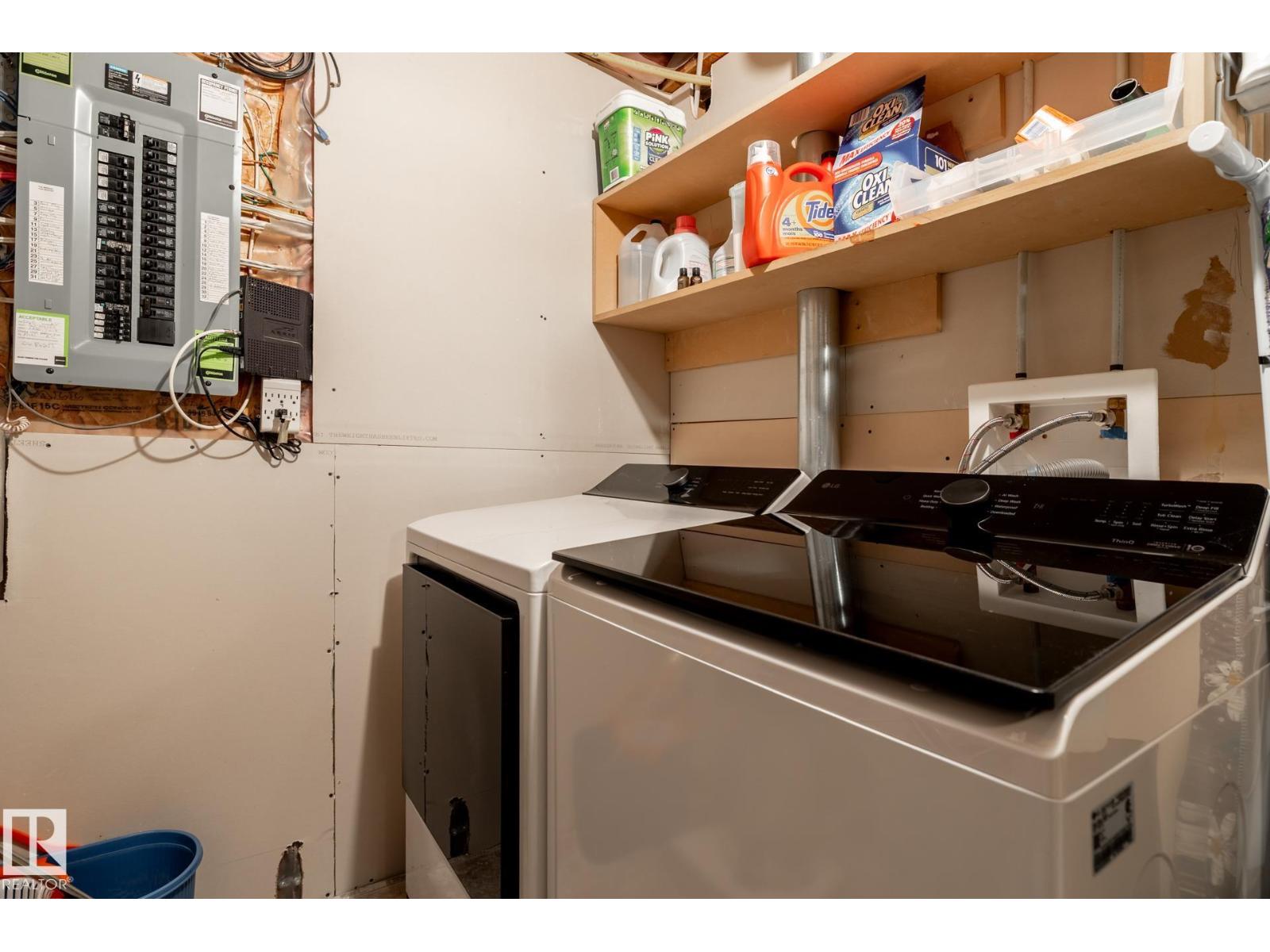 5820 7 Av Sw Property Photo 49