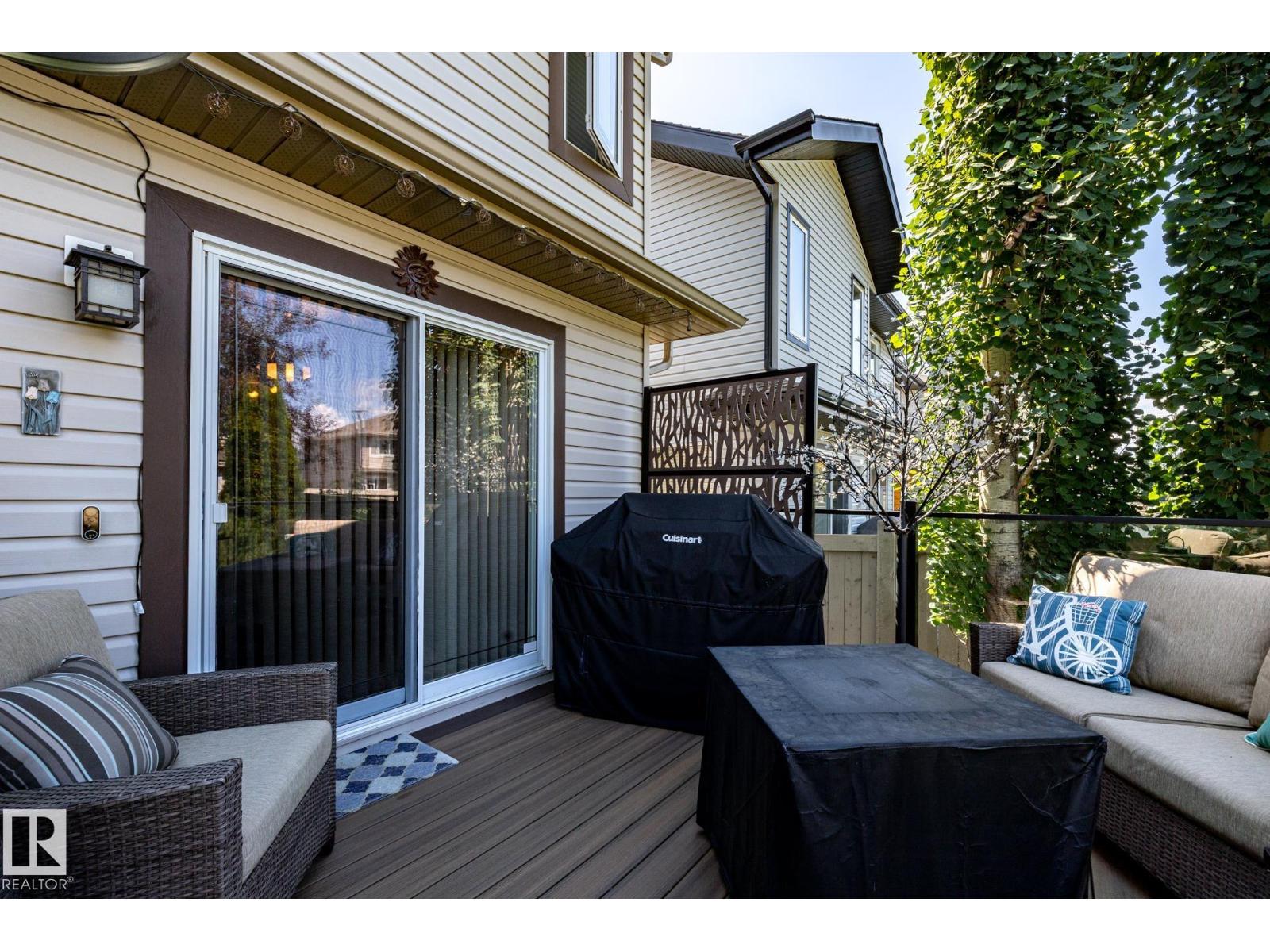 5820 7 Av Sw Property Photo 51