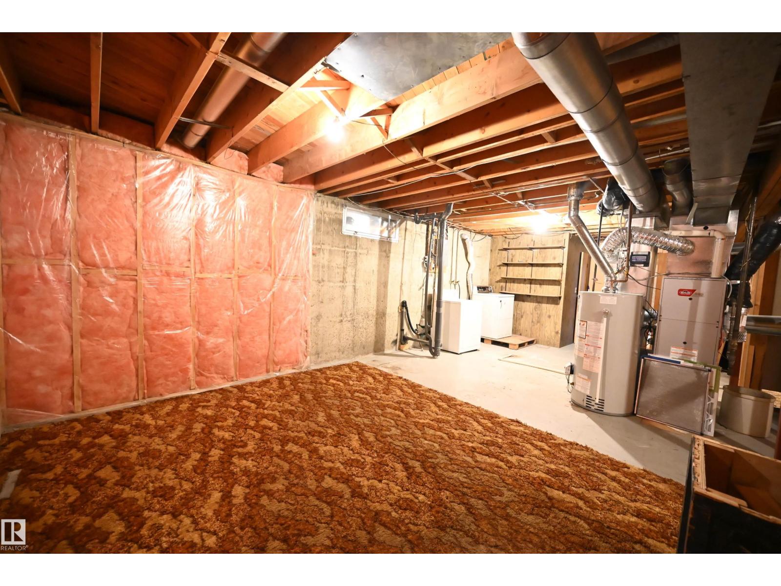 5014 54 Av Property Photo 26