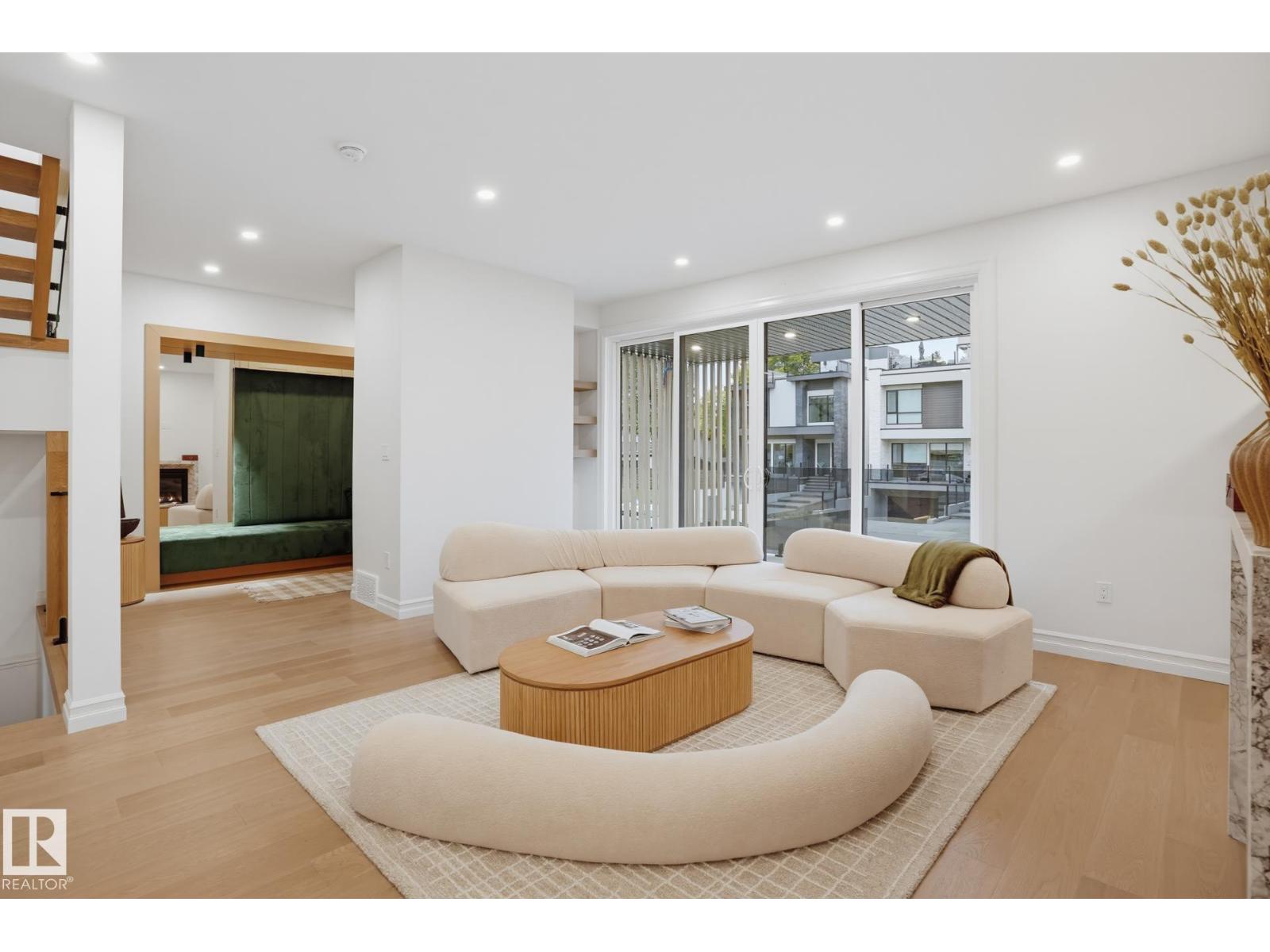 7305a 155 St Nw Property Photo 10