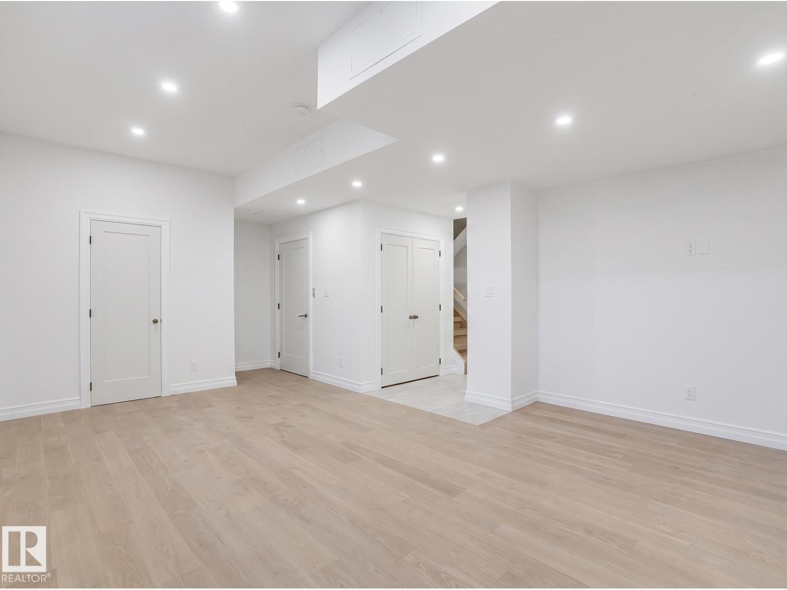 7305a 155 St Nw Property Photo 54