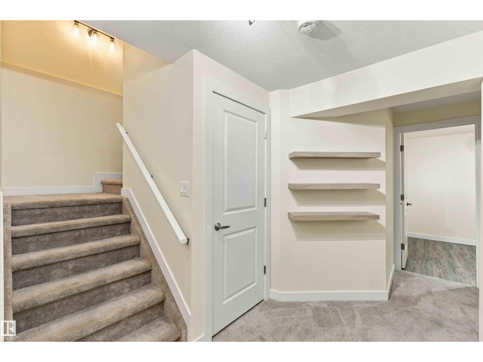 3 Peter St Property Photo 34