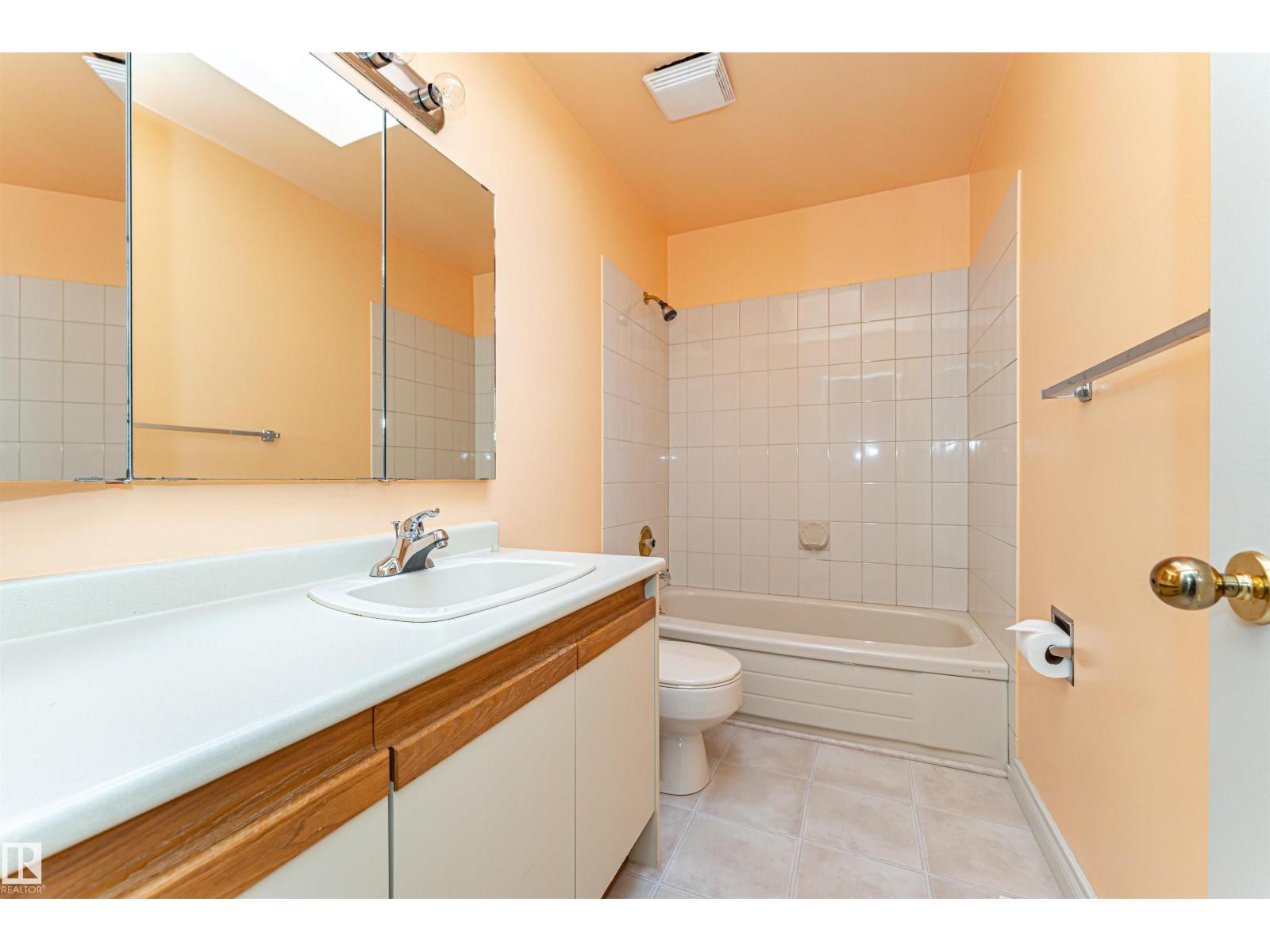 221 Ockenden Pl Nw Property Photo 45