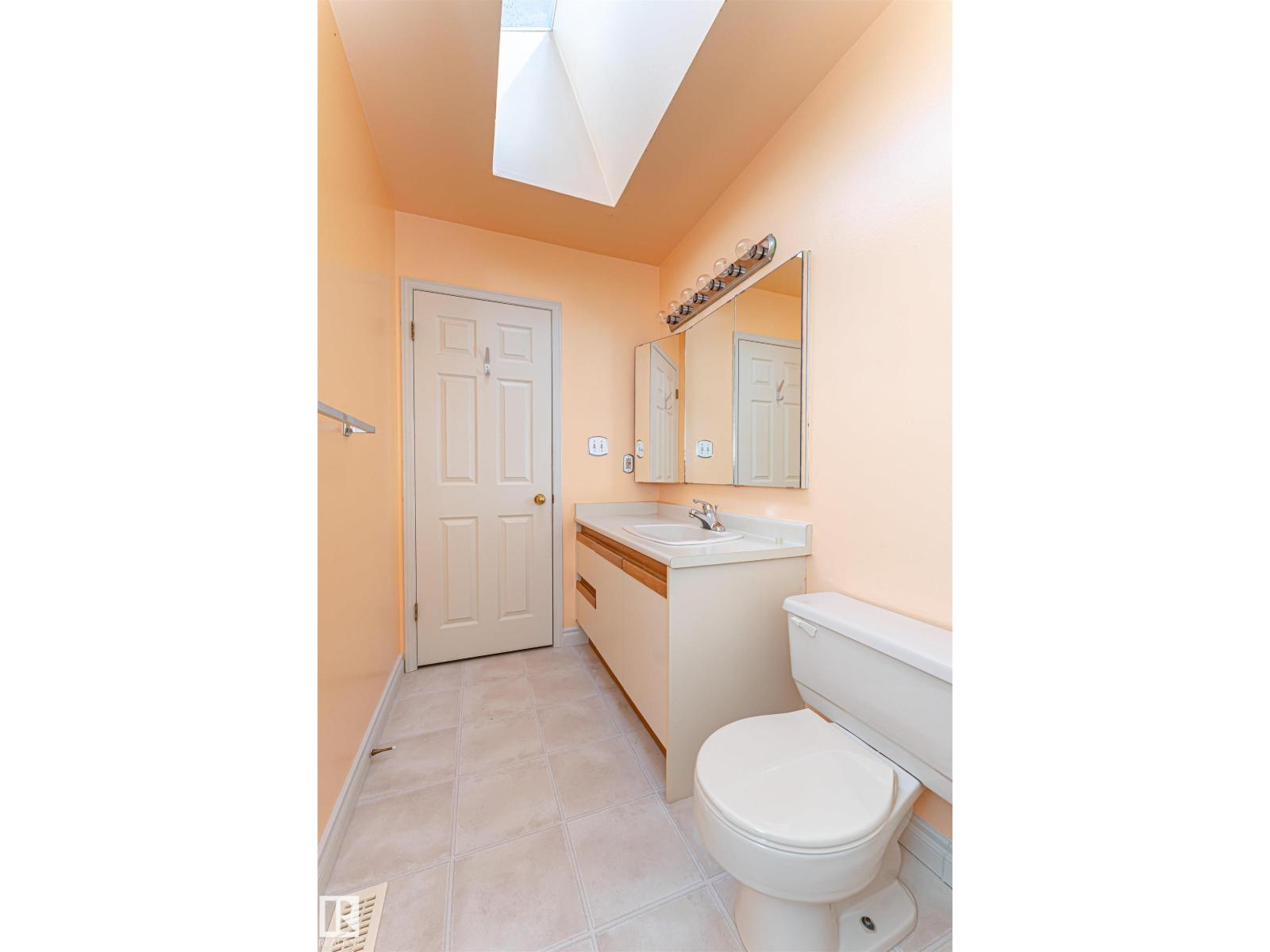 221 Ockenden Pl Nw Property Photo 47