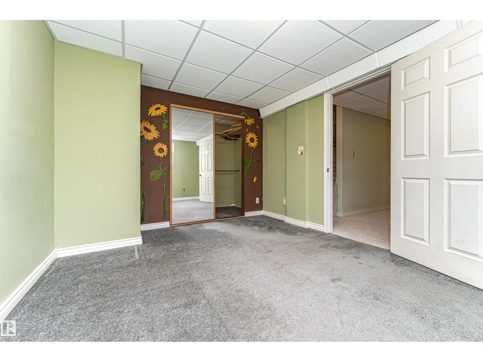 221 Ockenden Pl Nw Property Photo 52