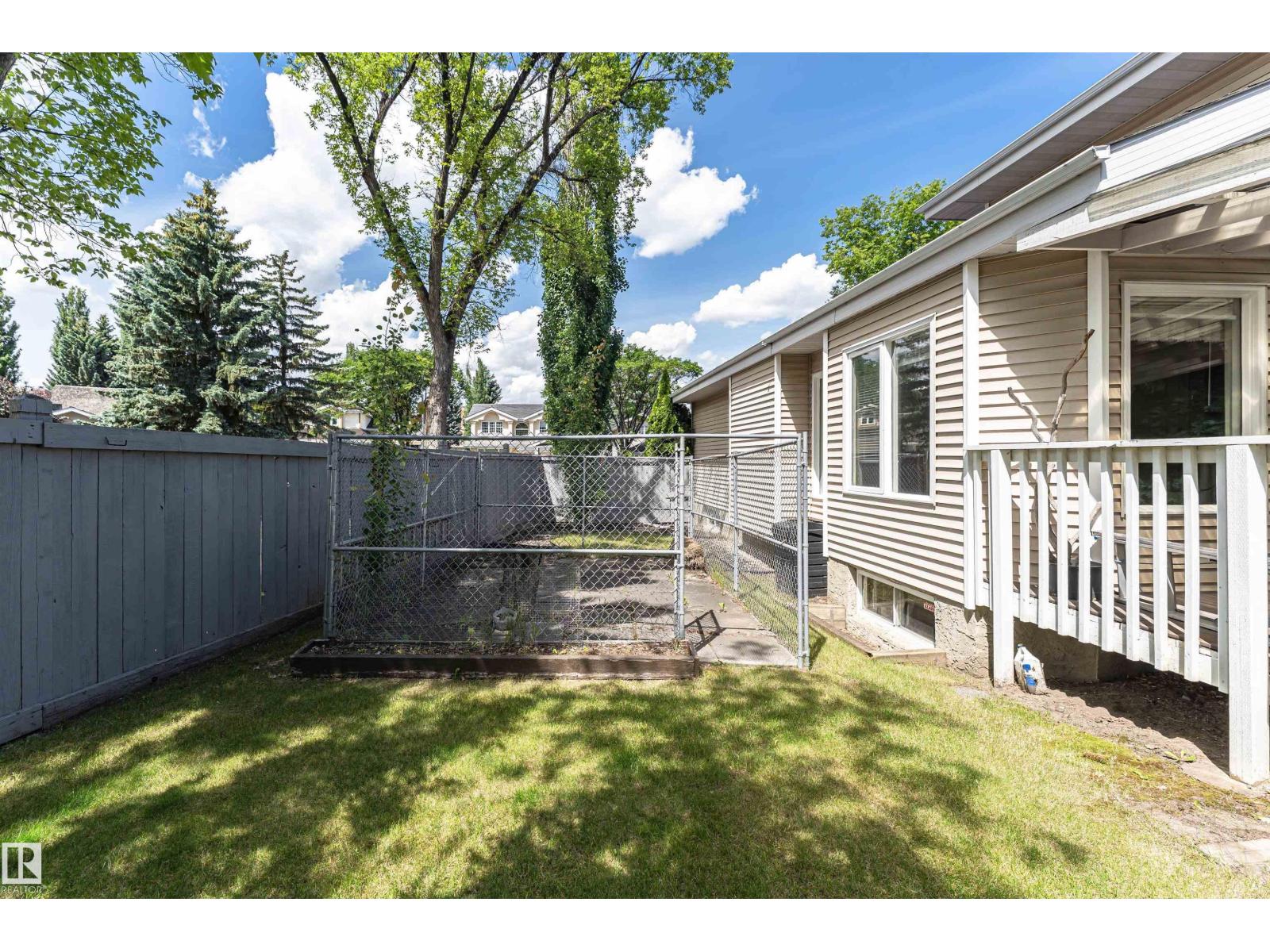 221 Ockenden Pl Nw Property Photo 62