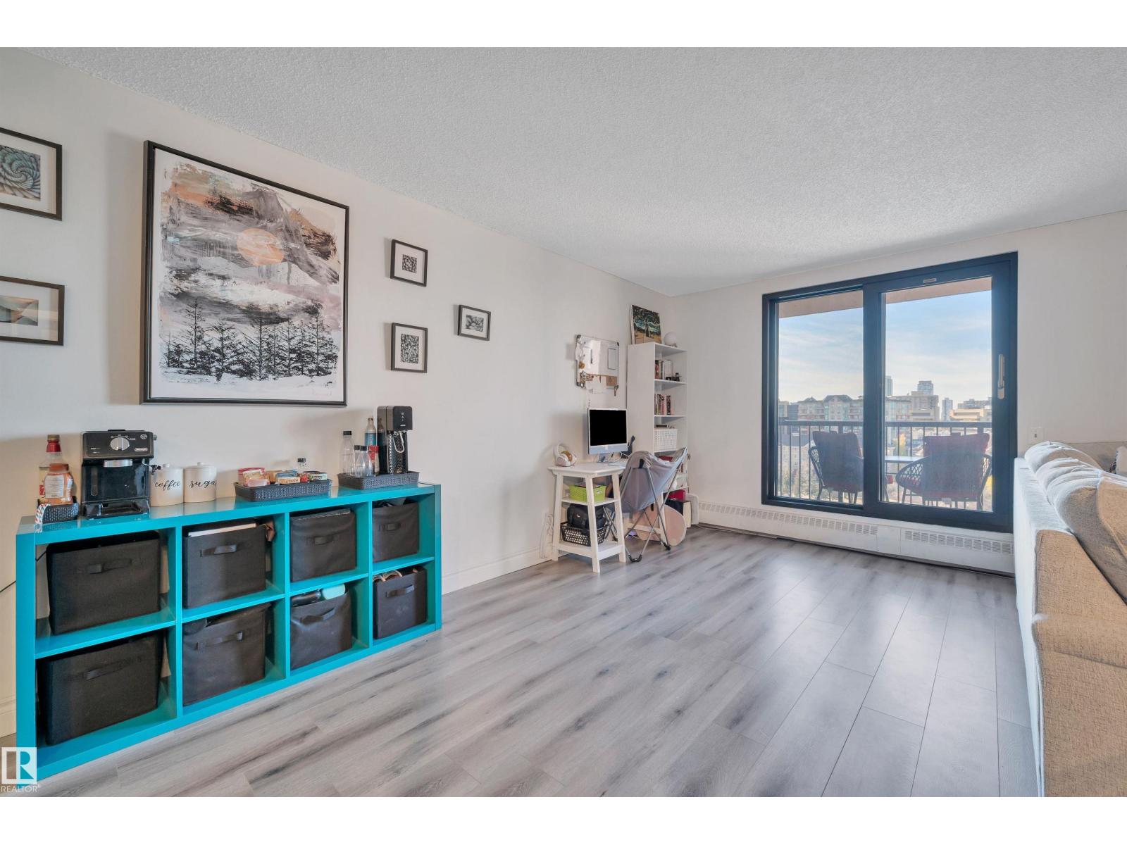 #802 10145 109 St Nw Property Photo 18