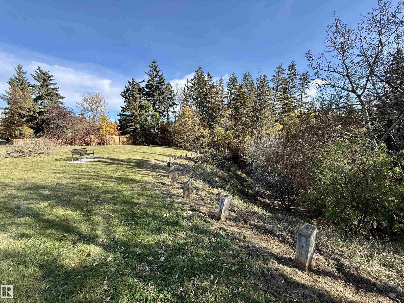 9333 146 St Nw Property Photo 6