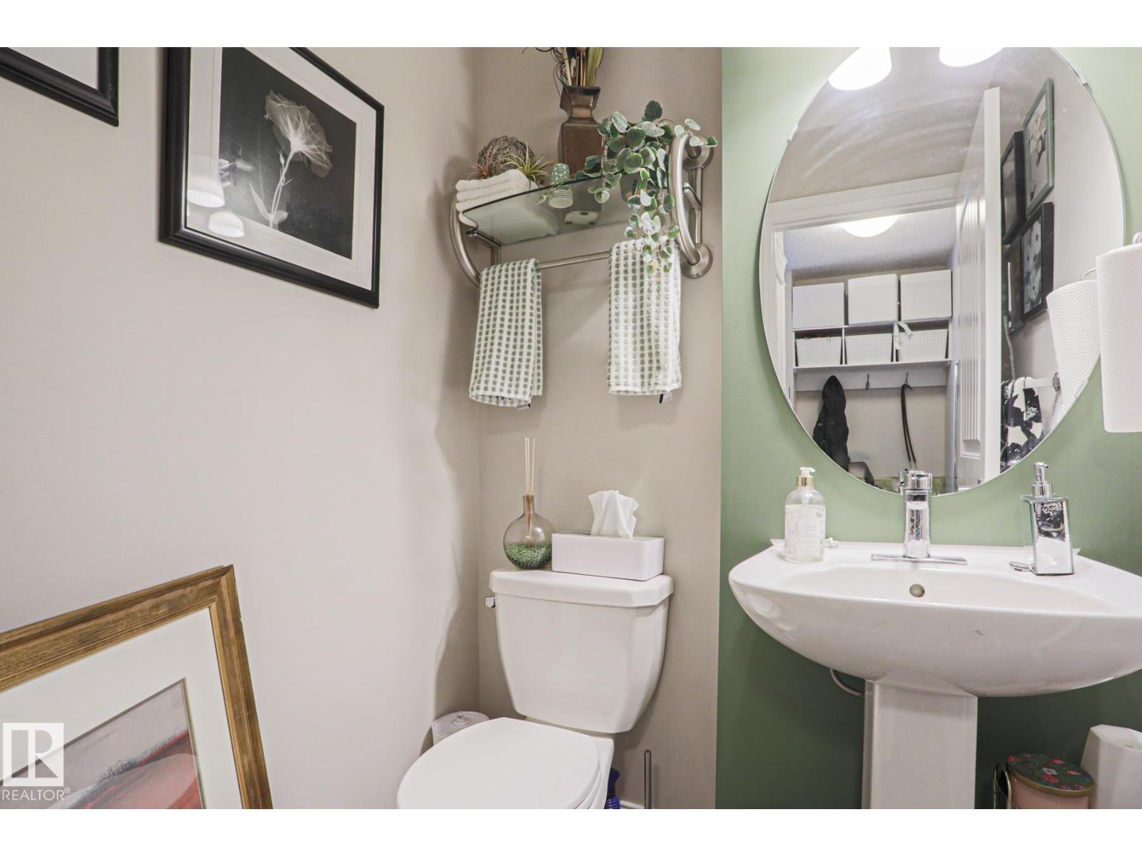 1621 64 St Sw Property Photo 3
