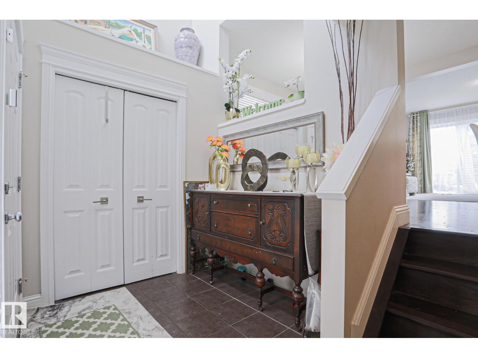 1621 64 St Sw Property Photo 5
