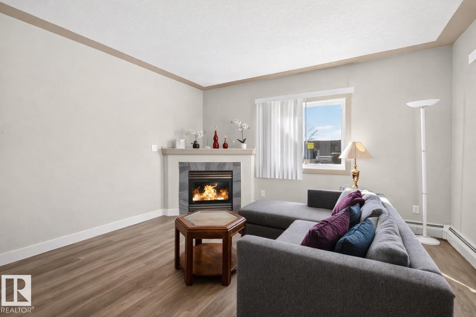 #101 4415 48 St Property Photo 10