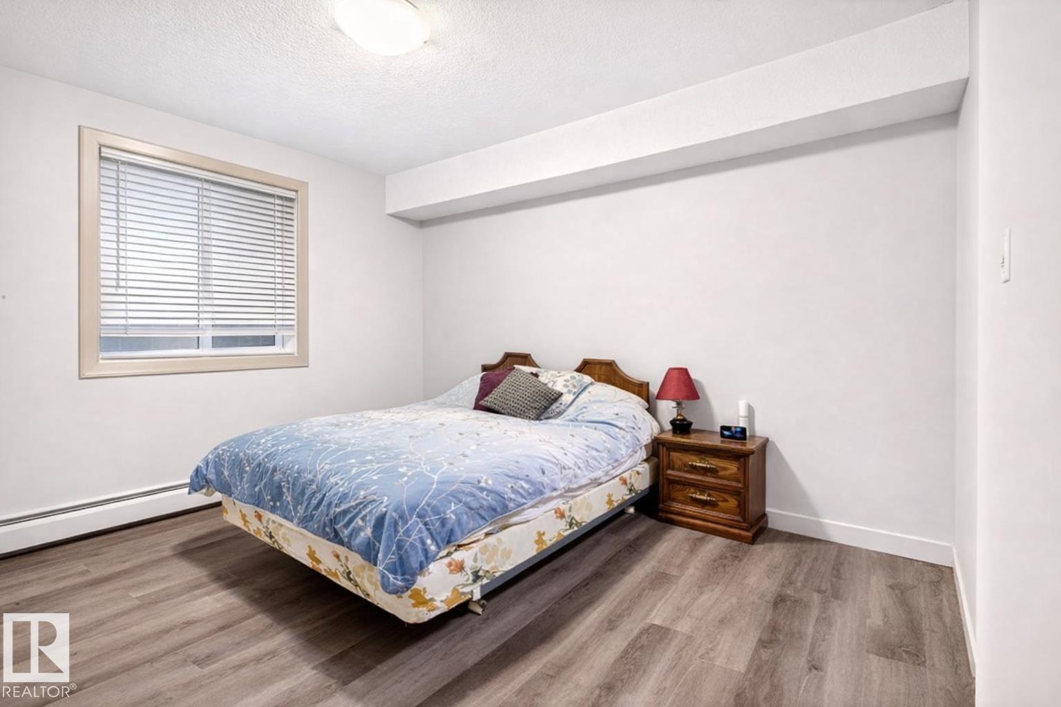 #101 4415 48 St Property Photo 11