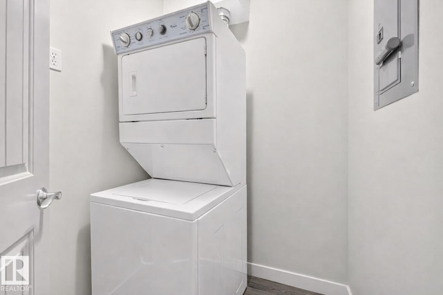 #101 4415 48 St Property Photo 15