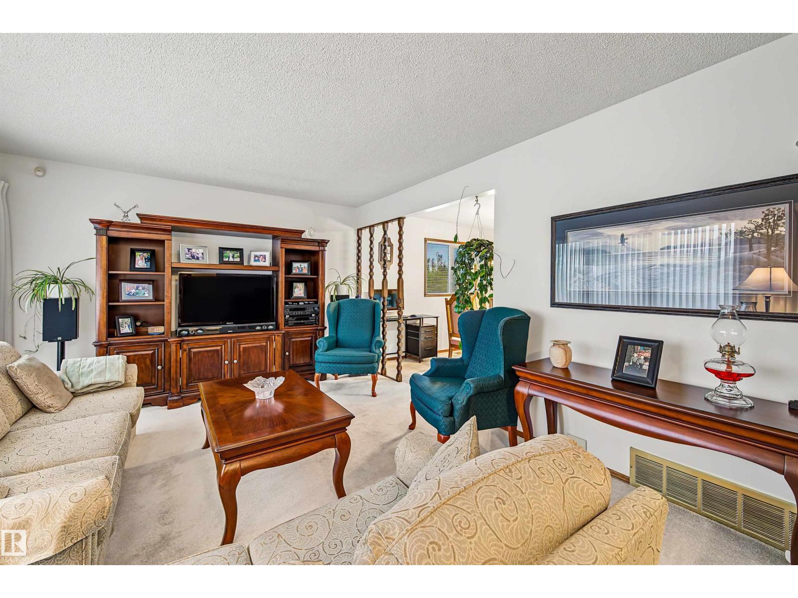 7336 147 Av Nw Nw Property Photo 8