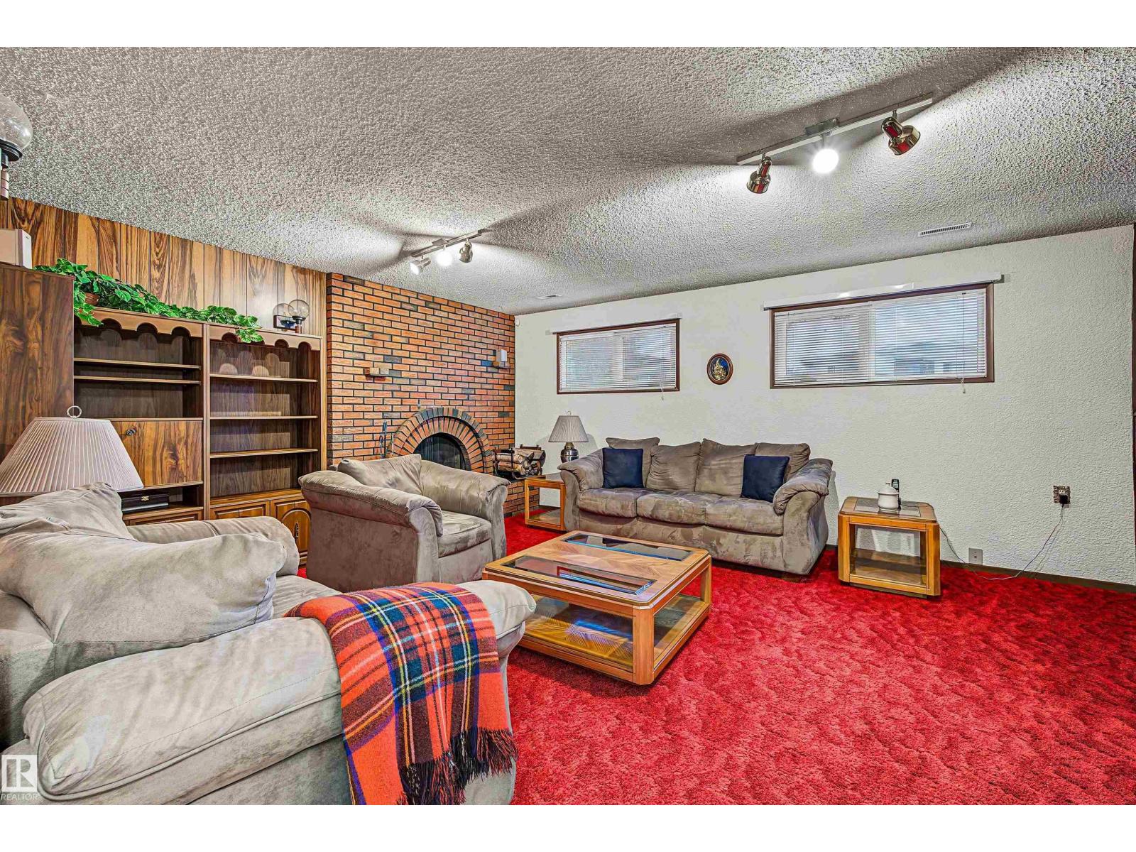 7336 147 Av Nw Nw Property Photo 31