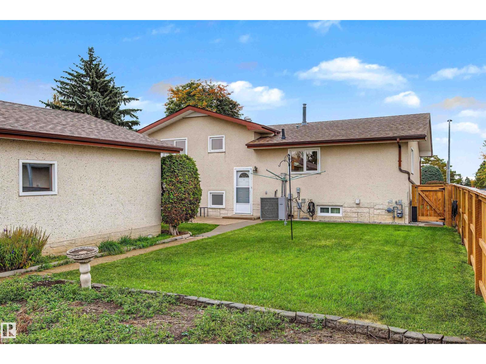 7336 147 Av Nw Nw Property Photo 49