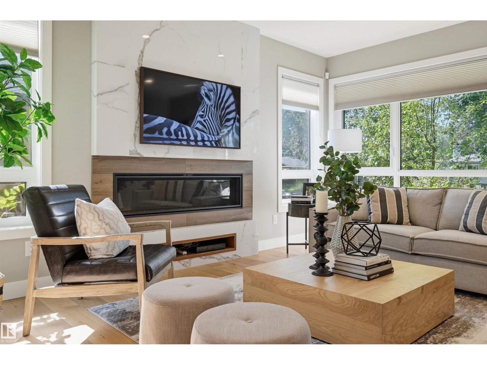 9235 148 St Nw Property Photo 11