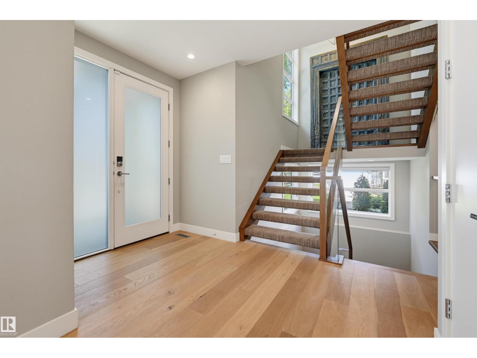 9235 148 St Nw Property Photo 30