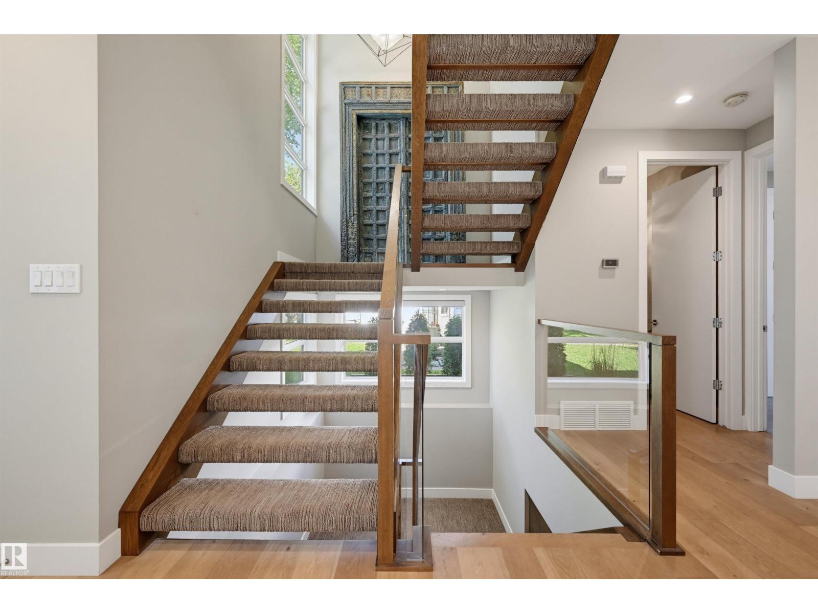 9235 148 St Nw Property Photo 31