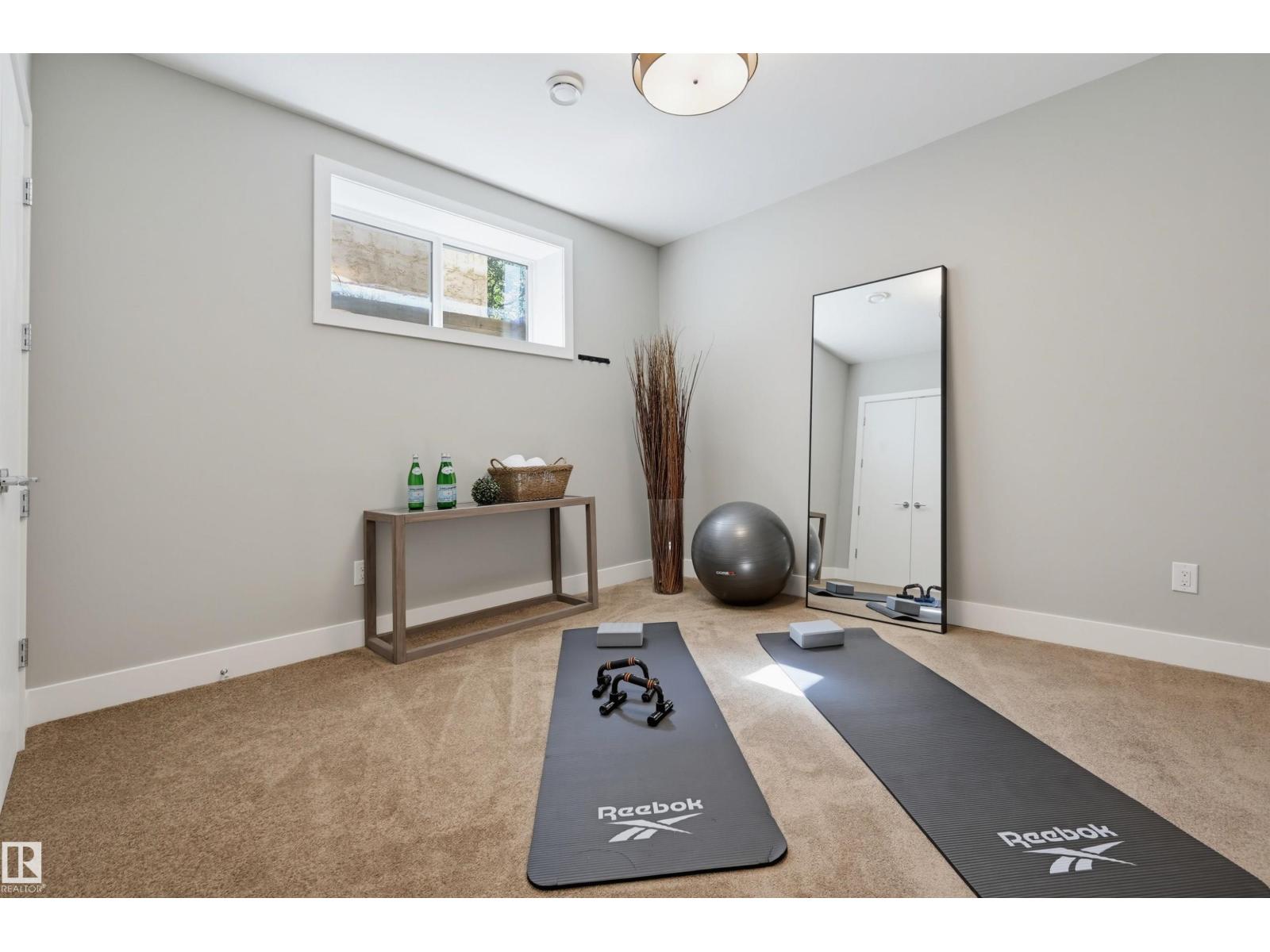 9235 148 St Nw Property Photo 52