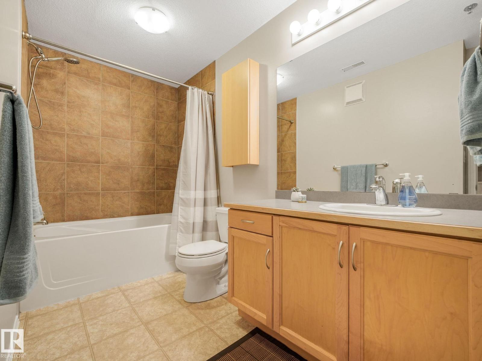 #150 4827 104a St Nw Property Photo 19